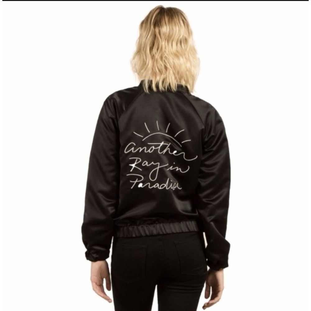 Volcom Womens Reversible‎ Satin Bomber Jacket Black Graphic Zip Up Medium NEW - Picture 9 of 9